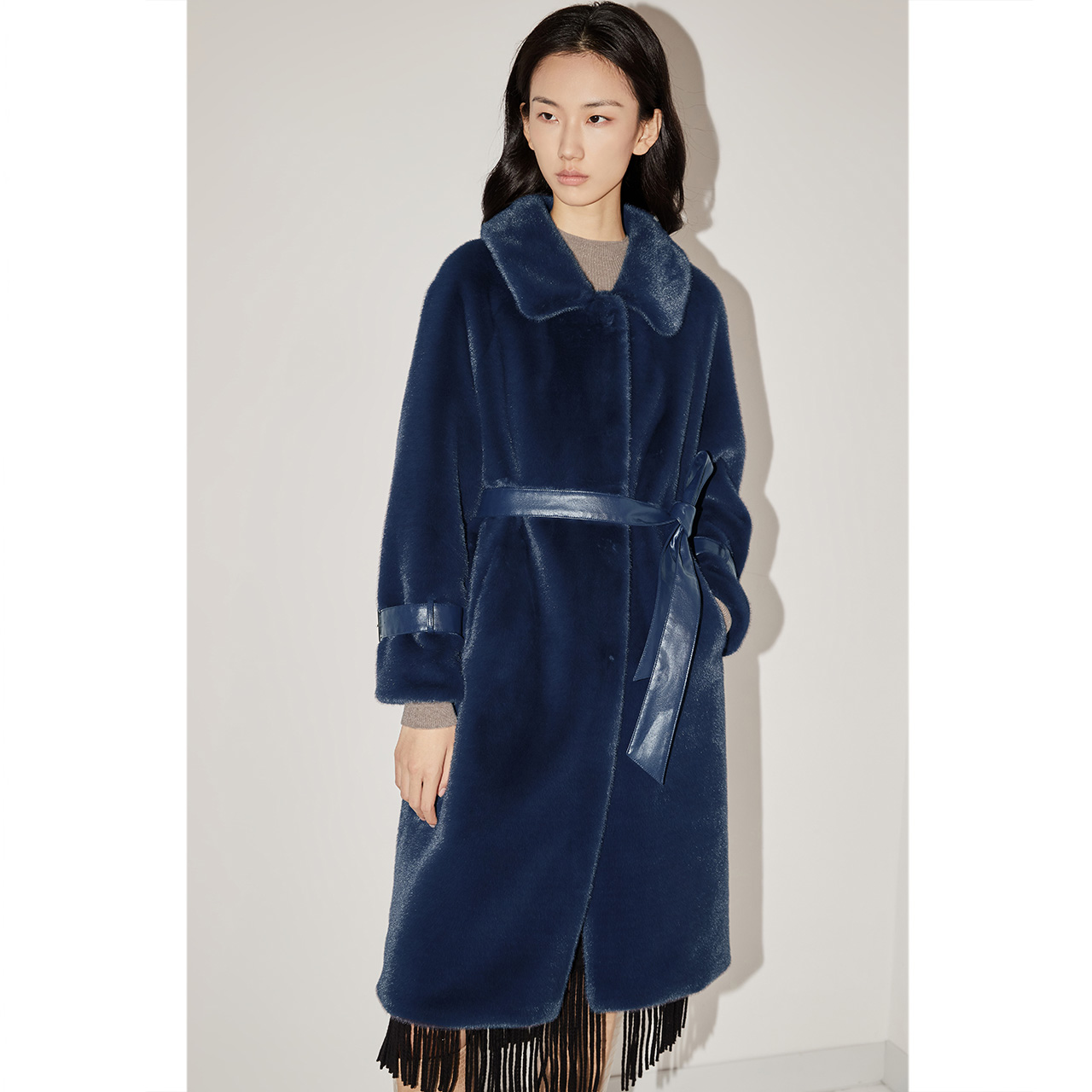 (一口价)恩裳COVER冬季2022新款时尚自带珠光感抗皱皮质腰带通勤毛呢大衣CC32580530