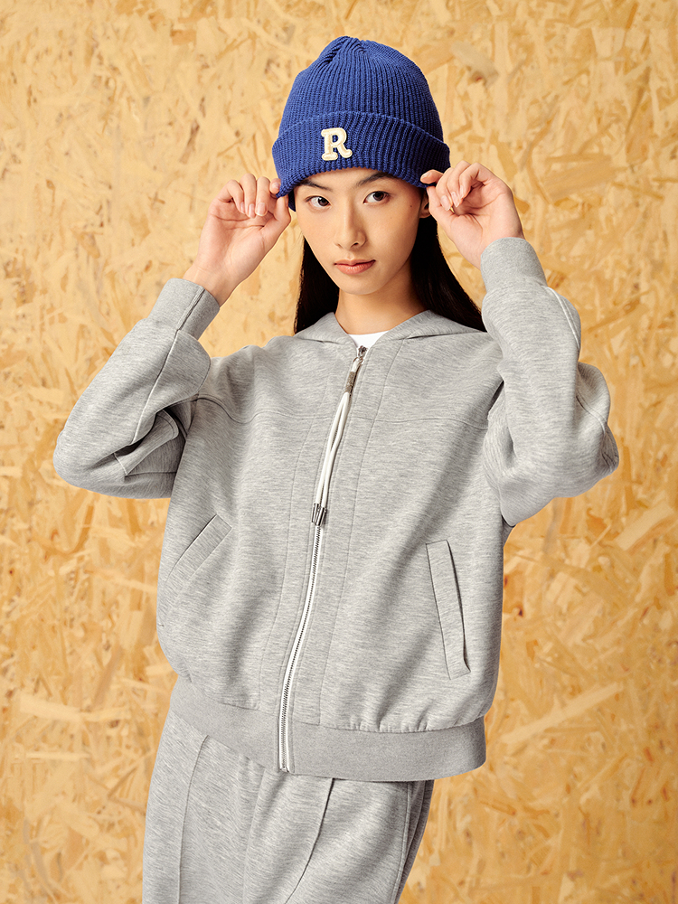 ToyzY24春云朵空气层灰色休闲连帽外套7C54110200