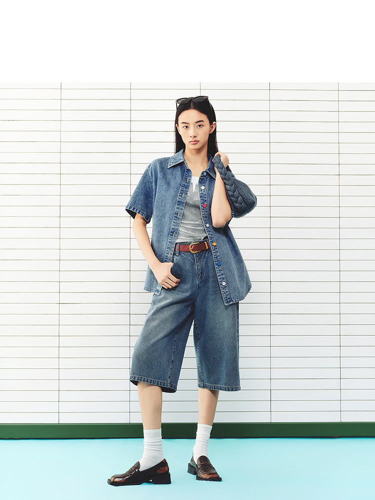 ToyzY2026夏新款彩色纽扣绣花宽松百搭莱赛尔棉牛仔短袖衬衫ZC36230550