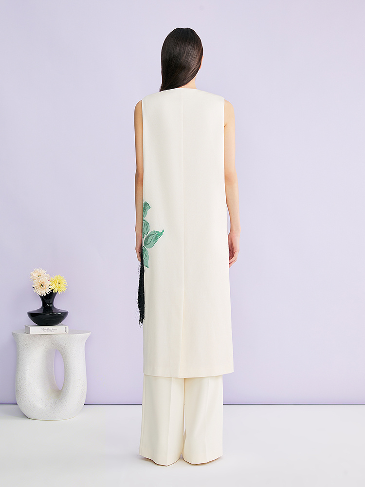 YINER音儿2026夏季新款优雅知性V领重工提花流苏装饰斜纹肌理马甲8C36201280