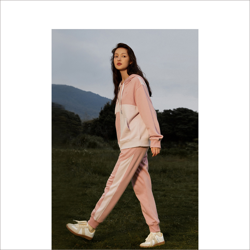 女士棋盘格加厚休闲套装8J52527080