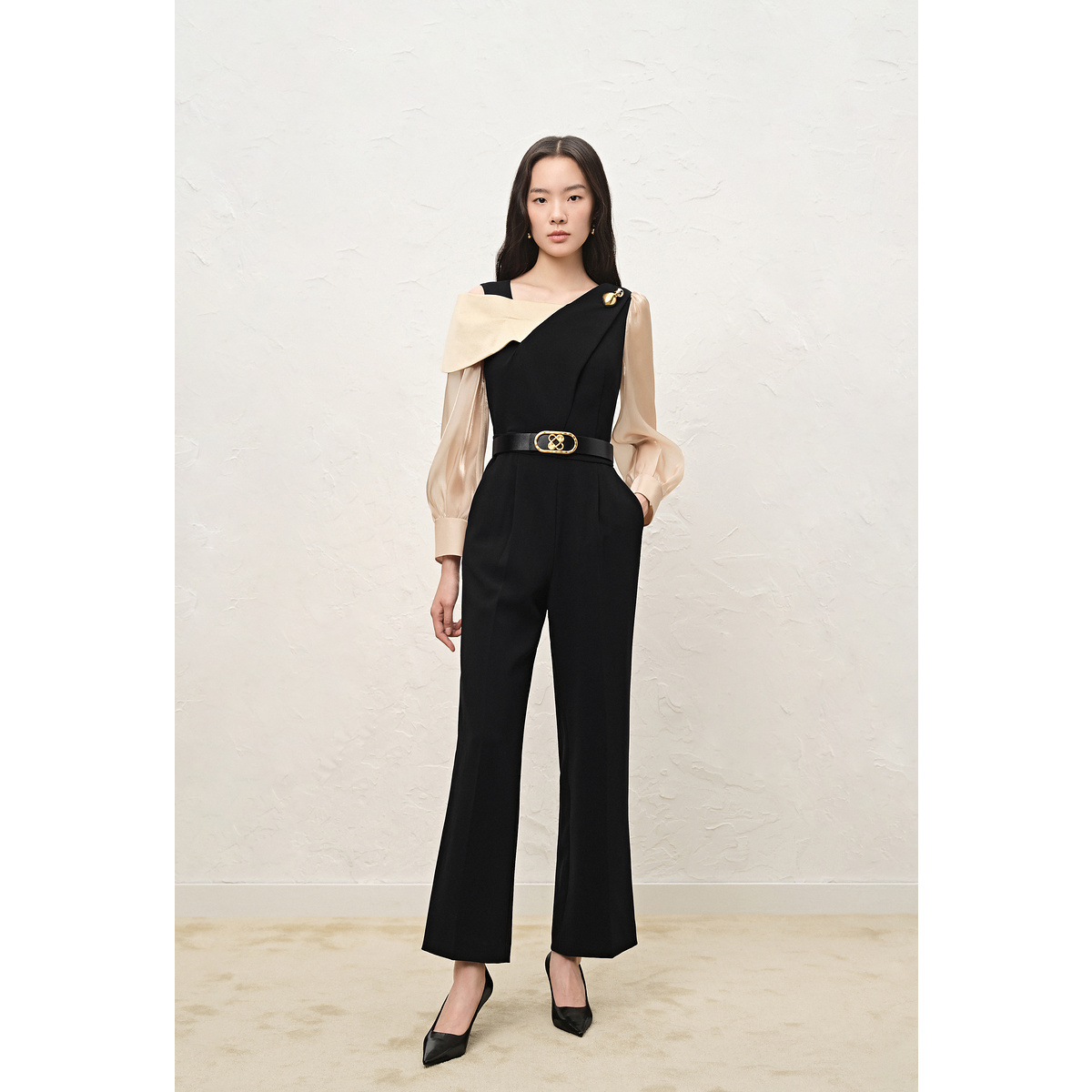 【不参与满减】OBBLIGATO奥丽嘉朵2022秋季金标杏色斜肩拼接流光袖连体裤1C32320520