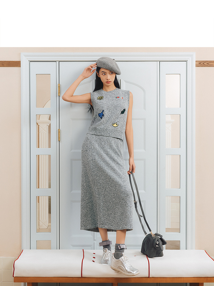 ToyzY2026春季新款简约风慵懒针织半身裙ZC36106900