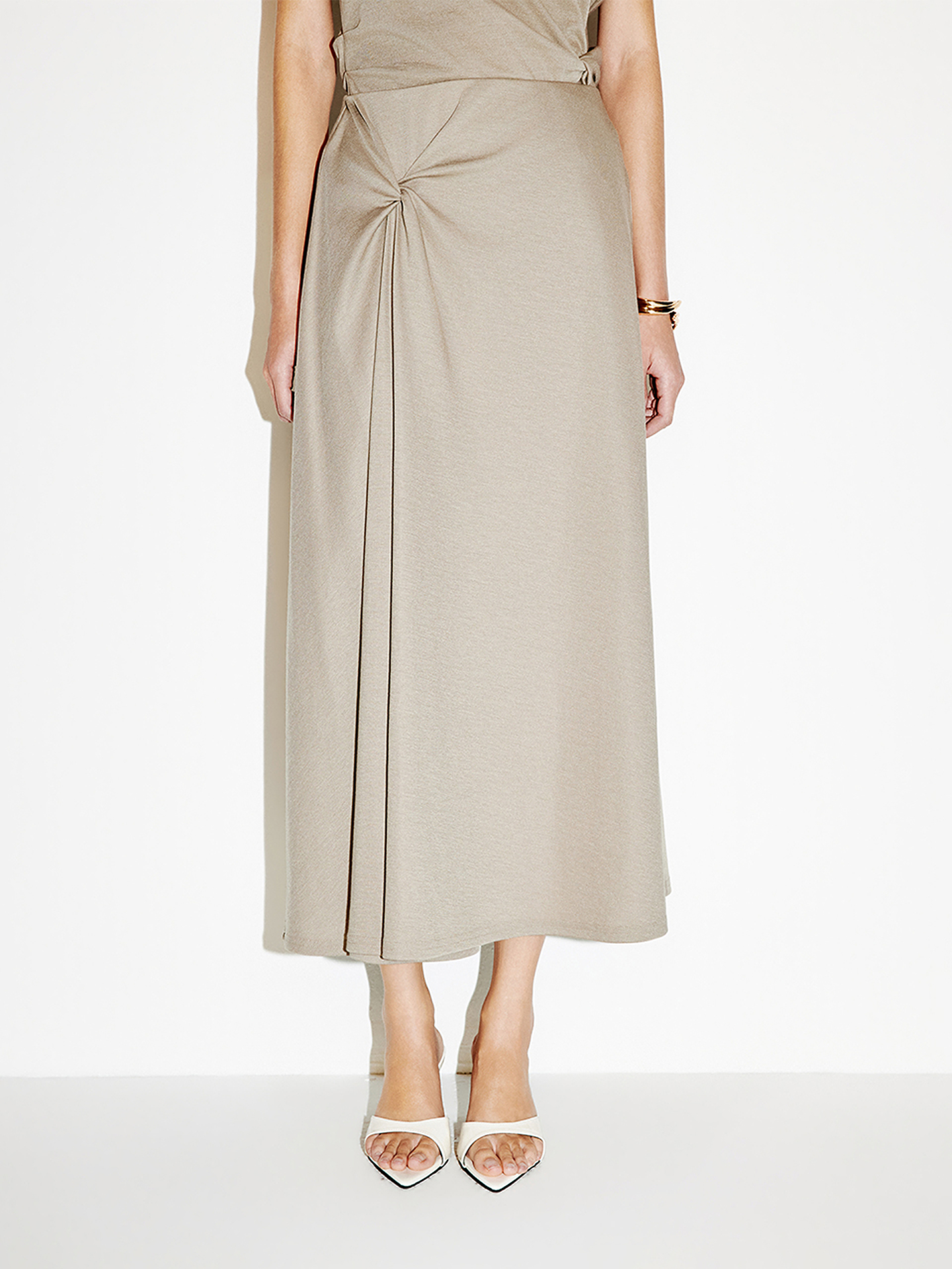 COVERINS2026夏新款三醋纤+莱赛尔侧腰扭结A字半裙CC36250050