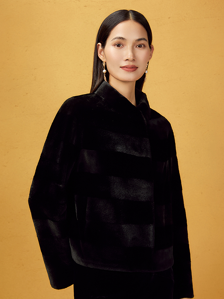 Song of Song歌中歌2025冬季新款进口皇冠天鹅绒短款皮草上衣5C65509326