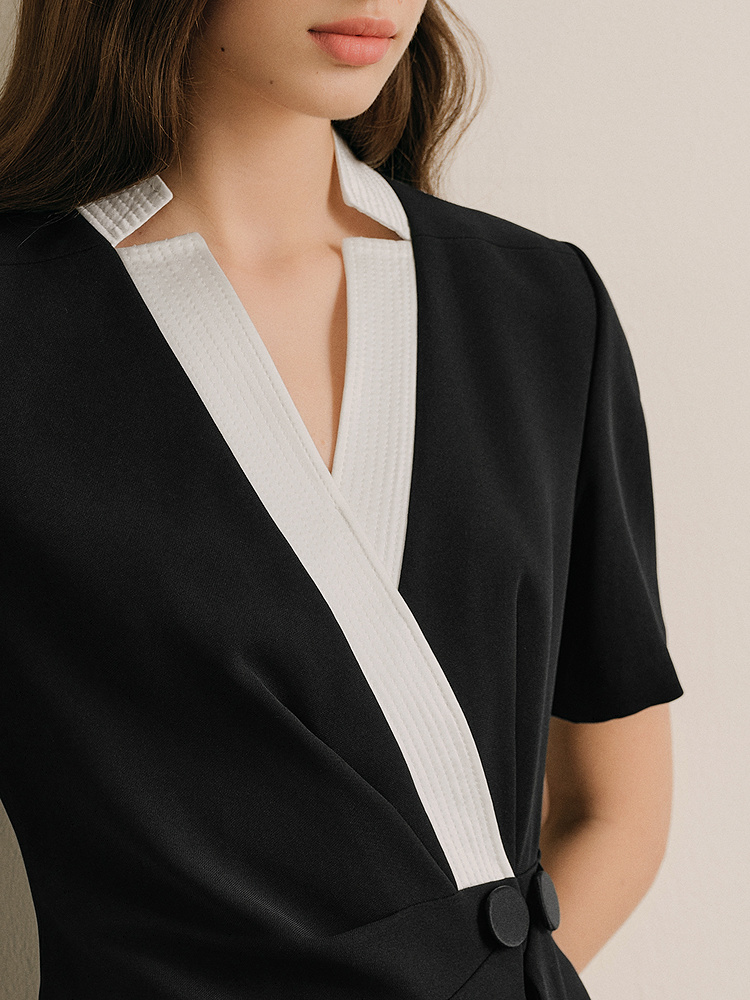 OBBLIGATO奥丽嘉朵专选2025夏季新品V领撞色压褶飘带收腰上衣1C65270030