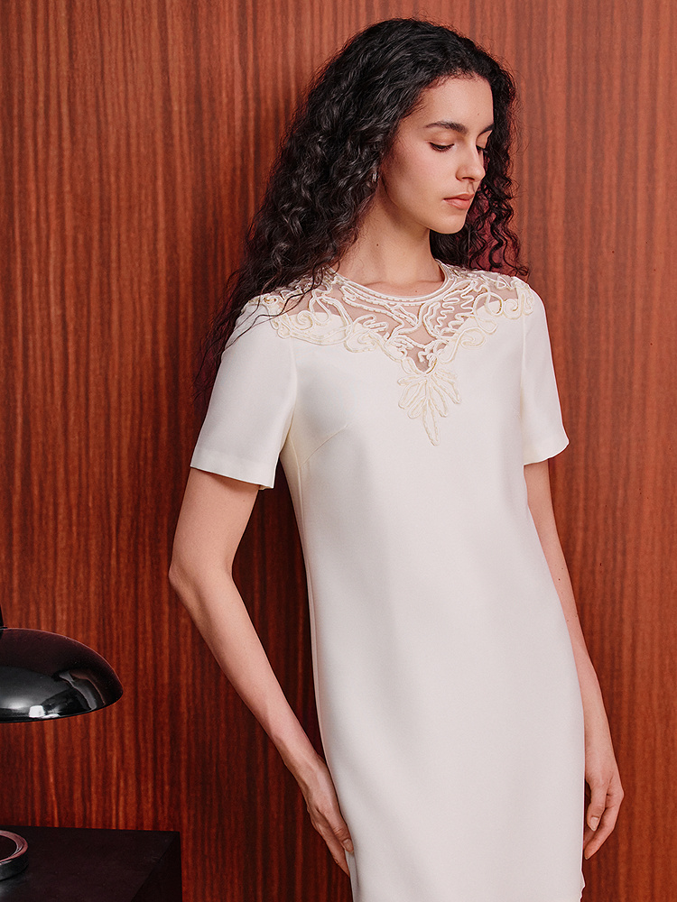 OBBLIGATO奥丽嘉朵2026夏季新款醋酸混纺薄纱刺绣珠管场合连衣裙1C66205190