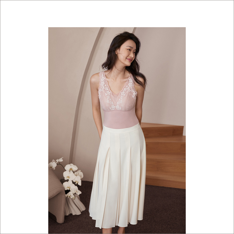 YINER LIFE 女士蕾丝带杯保暖背心 8J52507060