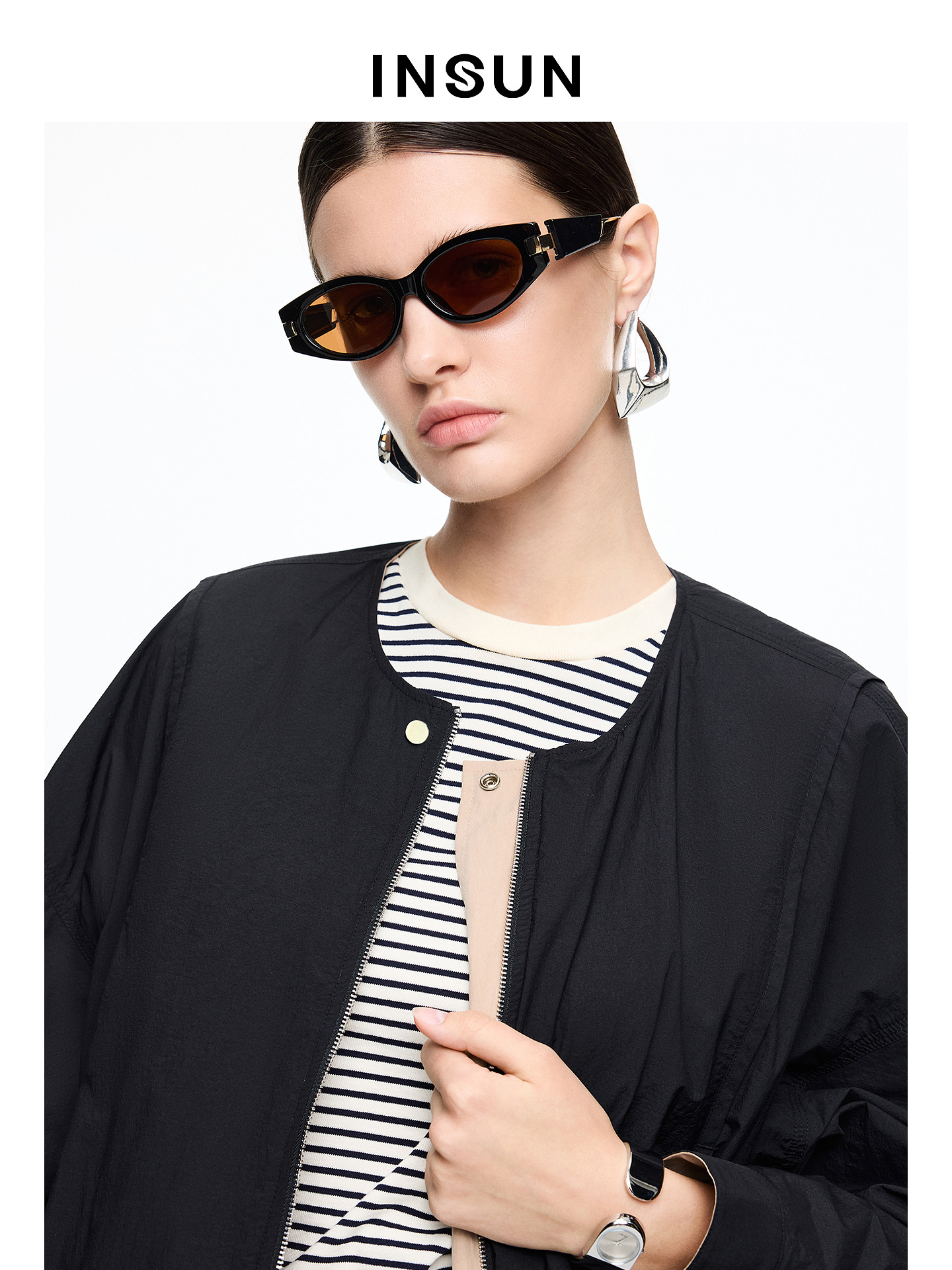 INSUN恩裳专选2026春季圆领复古风松弛感棉质双面穿短外套9C66110340