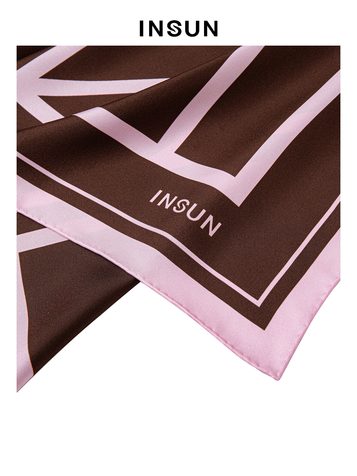 INSUN恩裳2026春季双面印花几何桑蚕丝丝巾9C36190010