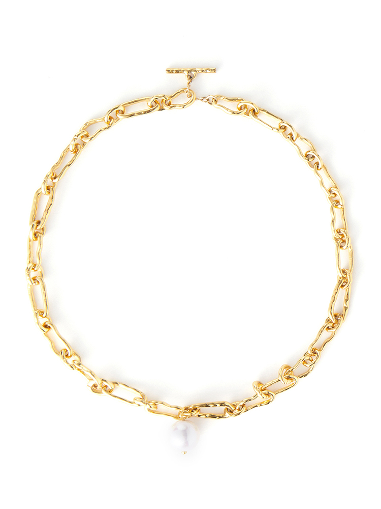 INSUN恩裳2024夏装时尚金色珍珠点缀项链9C34296010