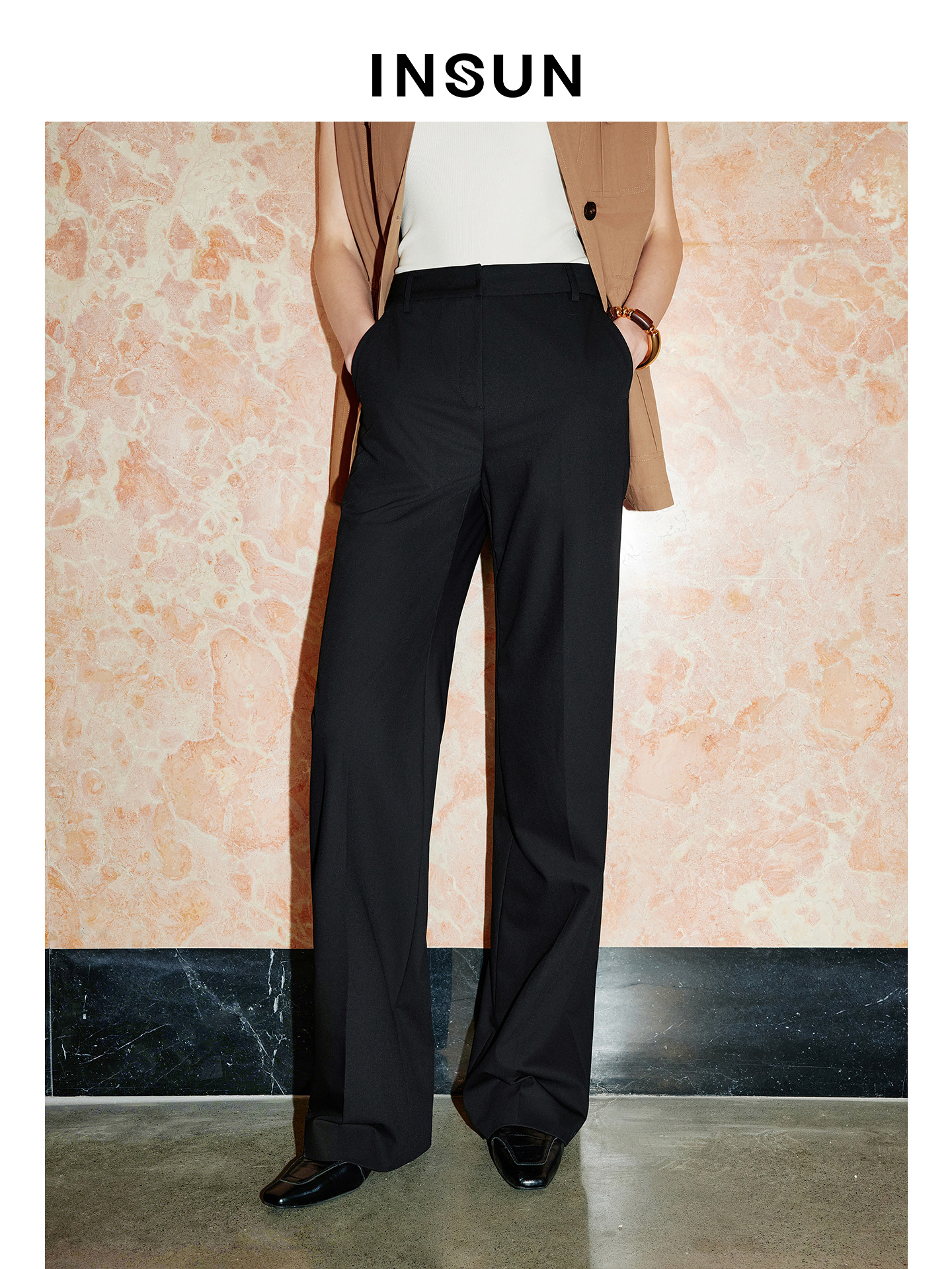 INSUN恩裳2026春季休闲百搭直筒型肌理感西裤9C36120180