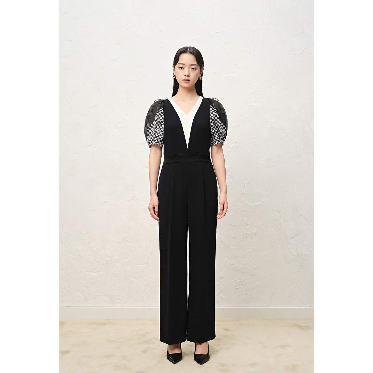 【不参与满减】OBBLIGATO奥丽嘉朵2022秋季金标黑白拼接灯笼袖连体服1C32320540