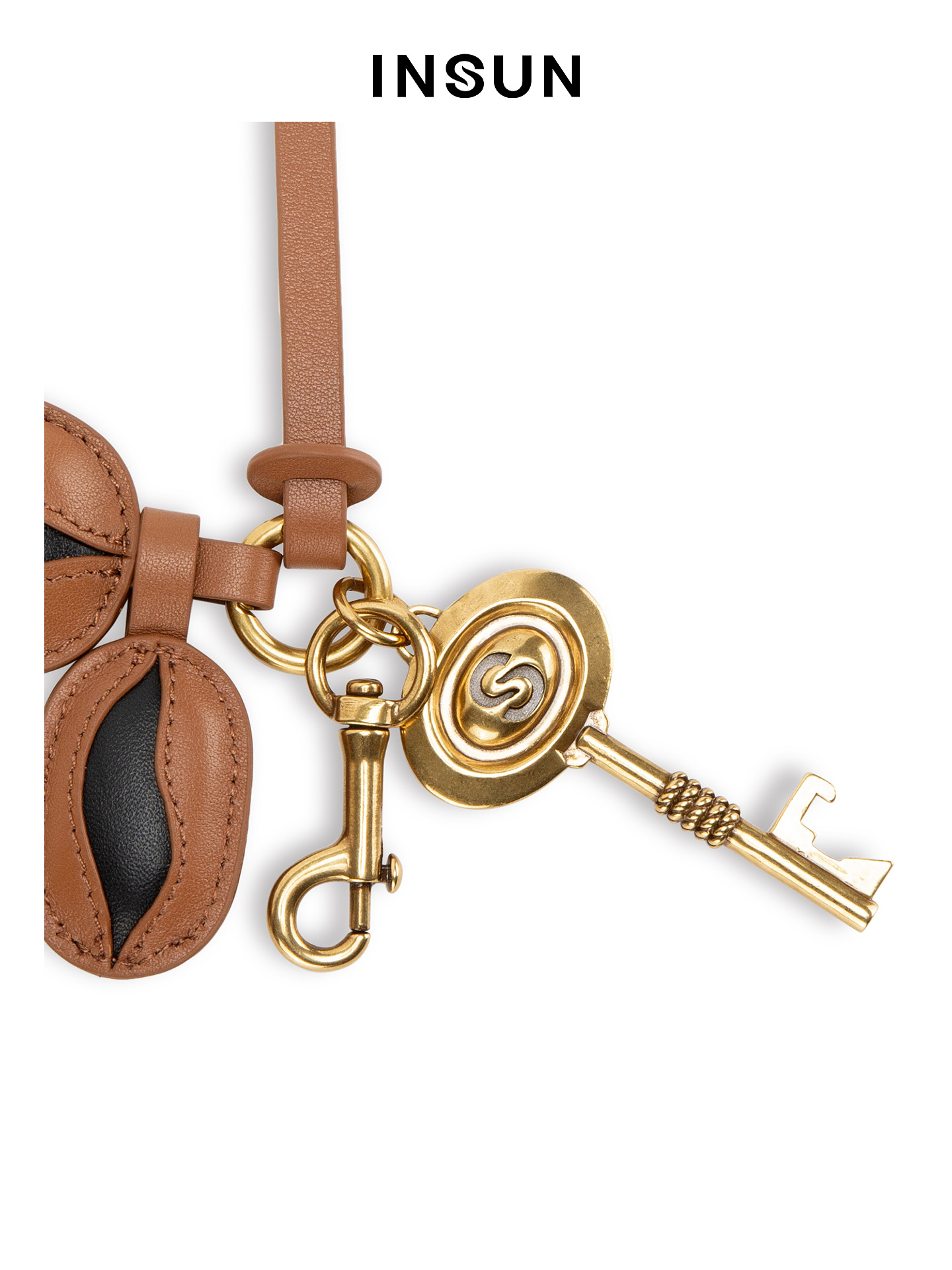 INSUN恩裳2026春复古皮革包挂件9C36199020