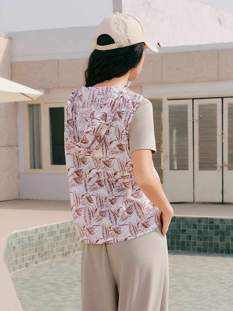 XII BASKET十二篮26夏新款零感轻量山系印花连帽户外防晒马甲7C36201470