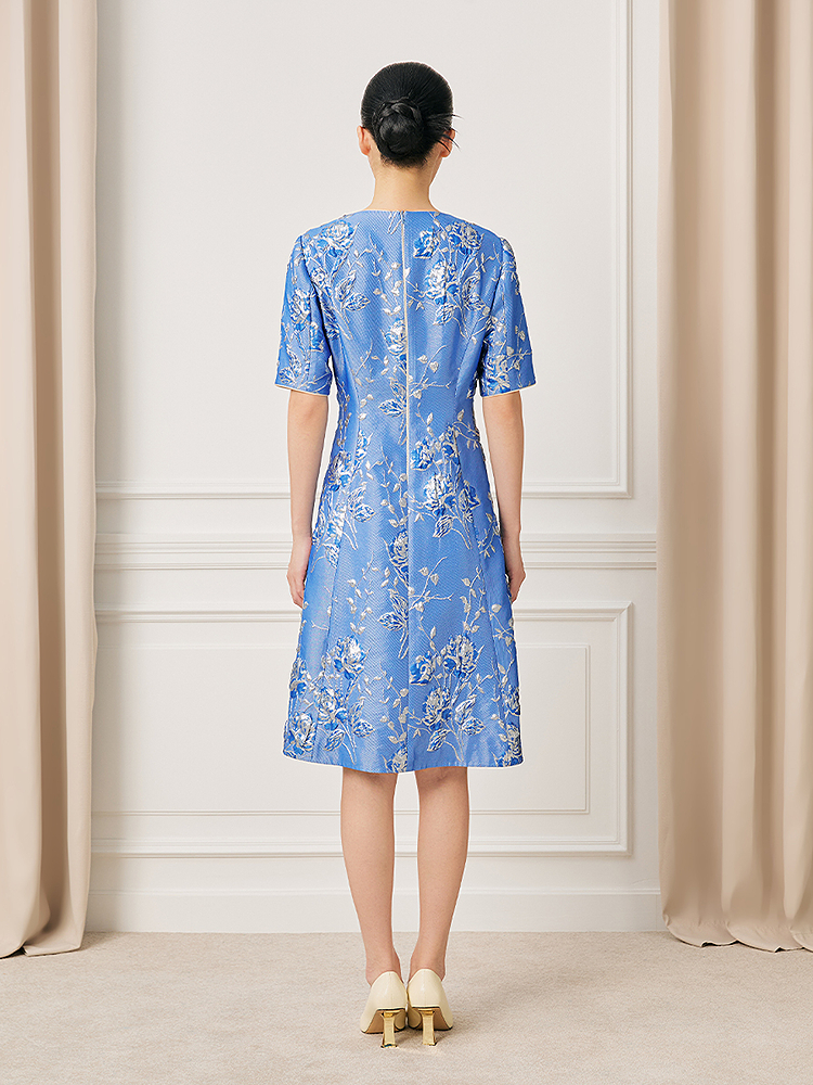 Song of Song歌中歌2026夏季新款冰蓝青花织韵·提花刺绣A字连衣裙5C36205370