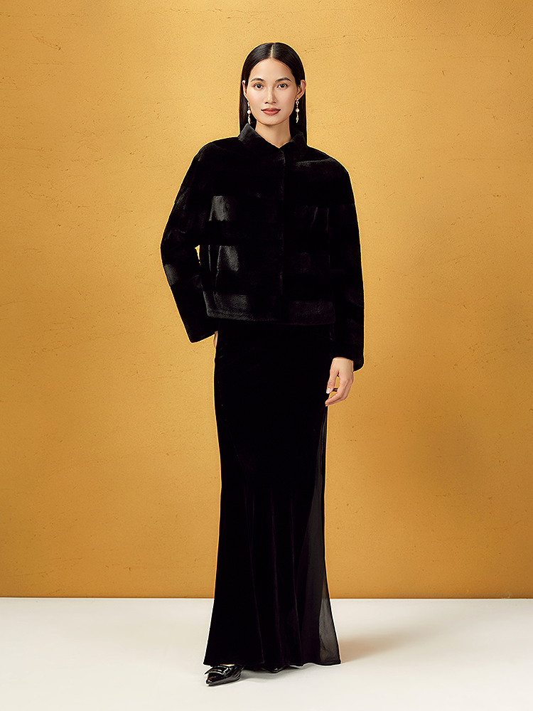 Song of Song歌中歌2025冬季新款进口皇冠天鹅绒短款皮草上衣5C65509326