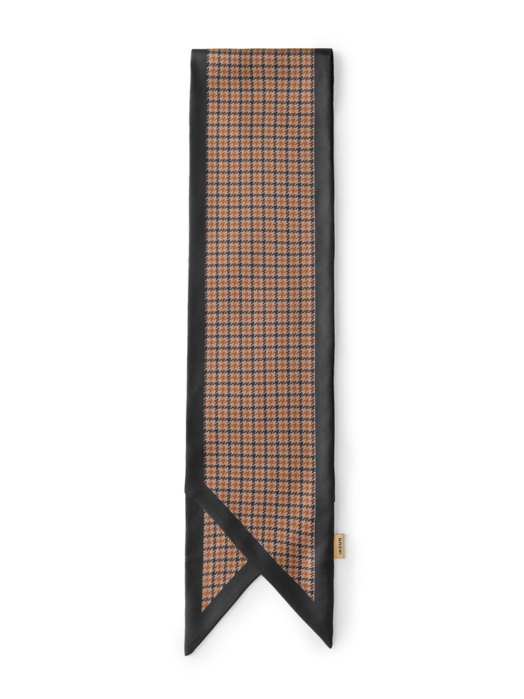 INSUN恩裳2024冬季复古撞色格纹真丝丝巾9C34590020