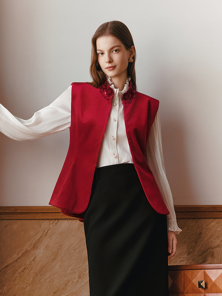 OBBLIGATO奥丽嘉朵2026春季新款三醋酸手工钉珠立领丝绒收腰马甲1C36101060