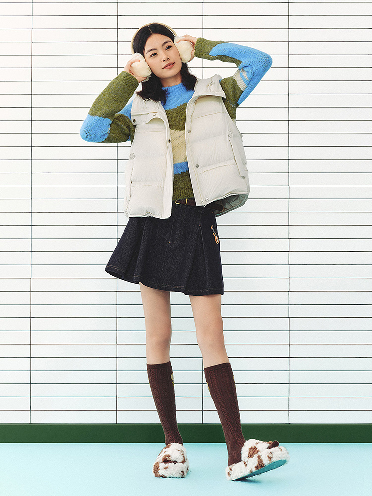 ToyzY2026冬季新款轻盈温暖泡芙感马甲羽绒服ZC36508420