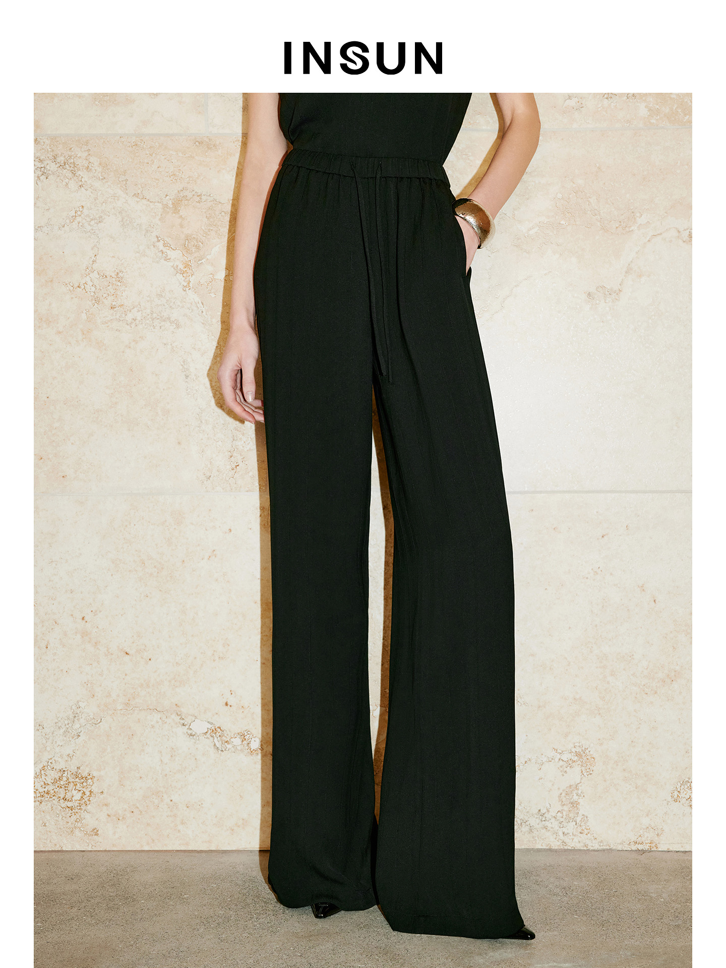 INSUN恩裳专选2026夏季通勤风百搭直筒型慵懒感休闲裤9C66220010