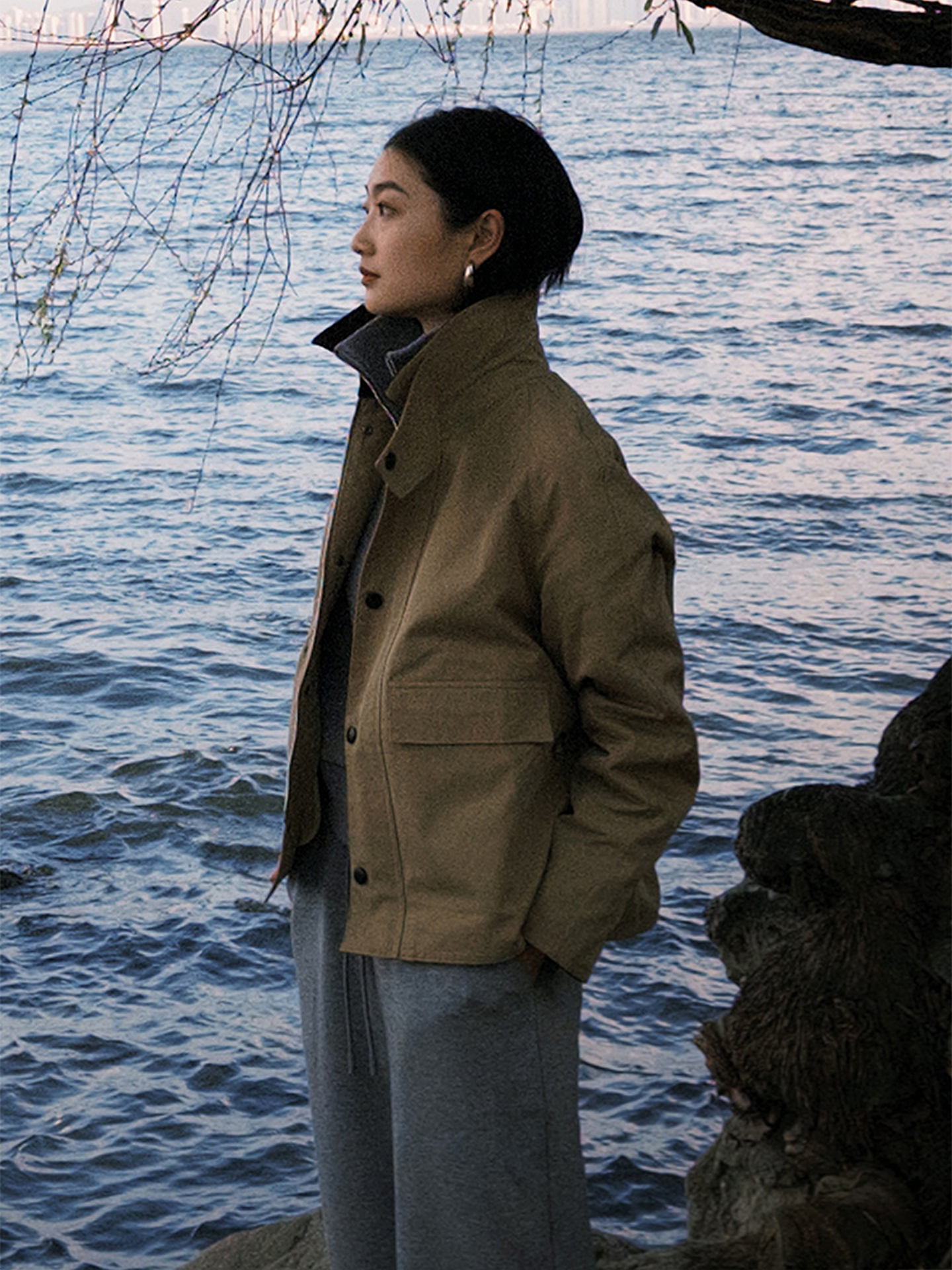 COVERINS2026春新款巴恩风灯芯绒翻领工装夹克CC36110210