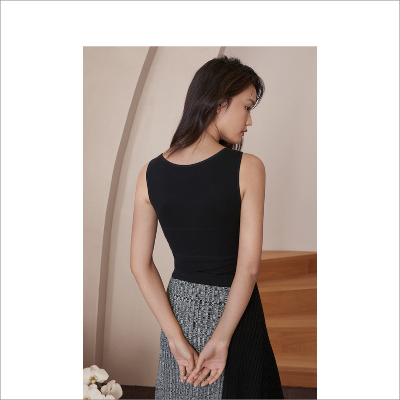 女士拼纱带杯保暖背心8J52507070