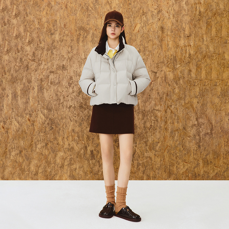 ToyzY2025冬季新款简洁短款廓形时尚保暖羽绒服ZC35508210