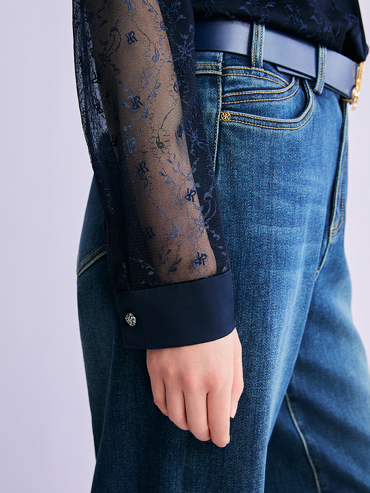 YINER音儿专选2026春季新款时尚通勤肌理感重工蕾丝刺绣立领衬衫8C66130016