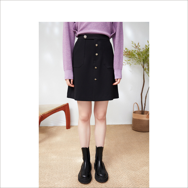 音儿美地女装2023春季新款半身裙LC63150260