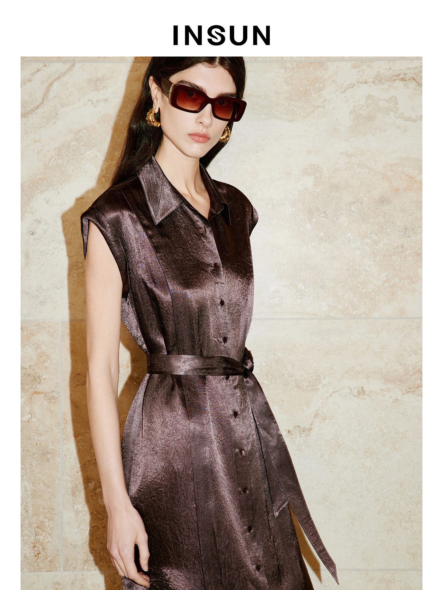 INSUN恩裳专选2026夏季衬衫领修身显瘦无袖醋酸连衣裙9C66205030