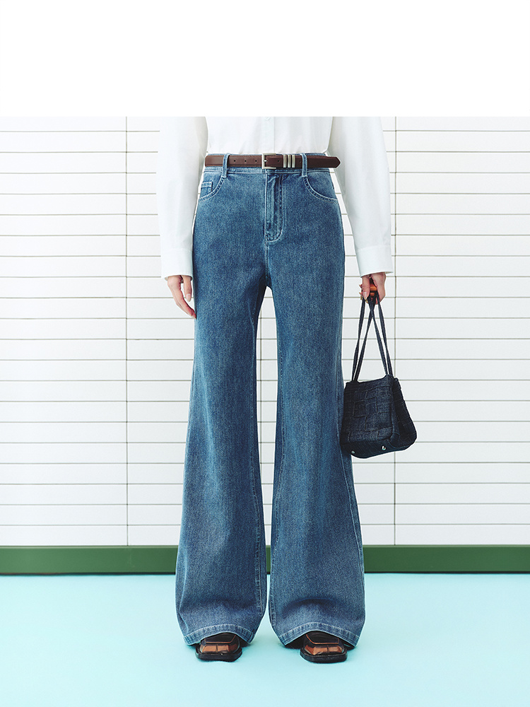 ToyzY2026春季新款四面弹复古蓝微喇牛仔裤ZC36120070