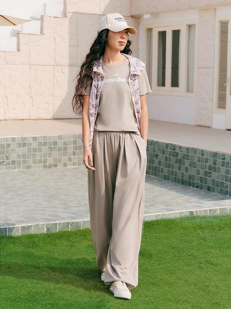 XII BASKET十二篮26夏新款零感轻量山系印花连帽户外防晒马甲7C36201470