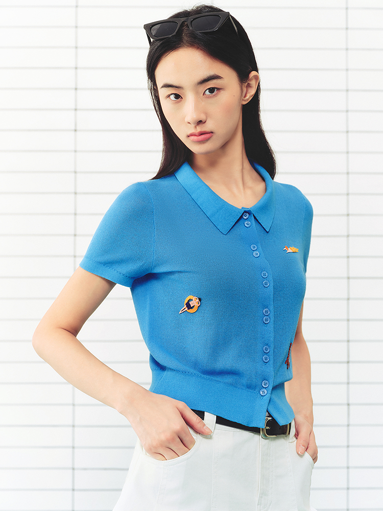 ToyzY2026夏季新款活力亮蓝色翻领刺绣透气针织衫ZC36206540