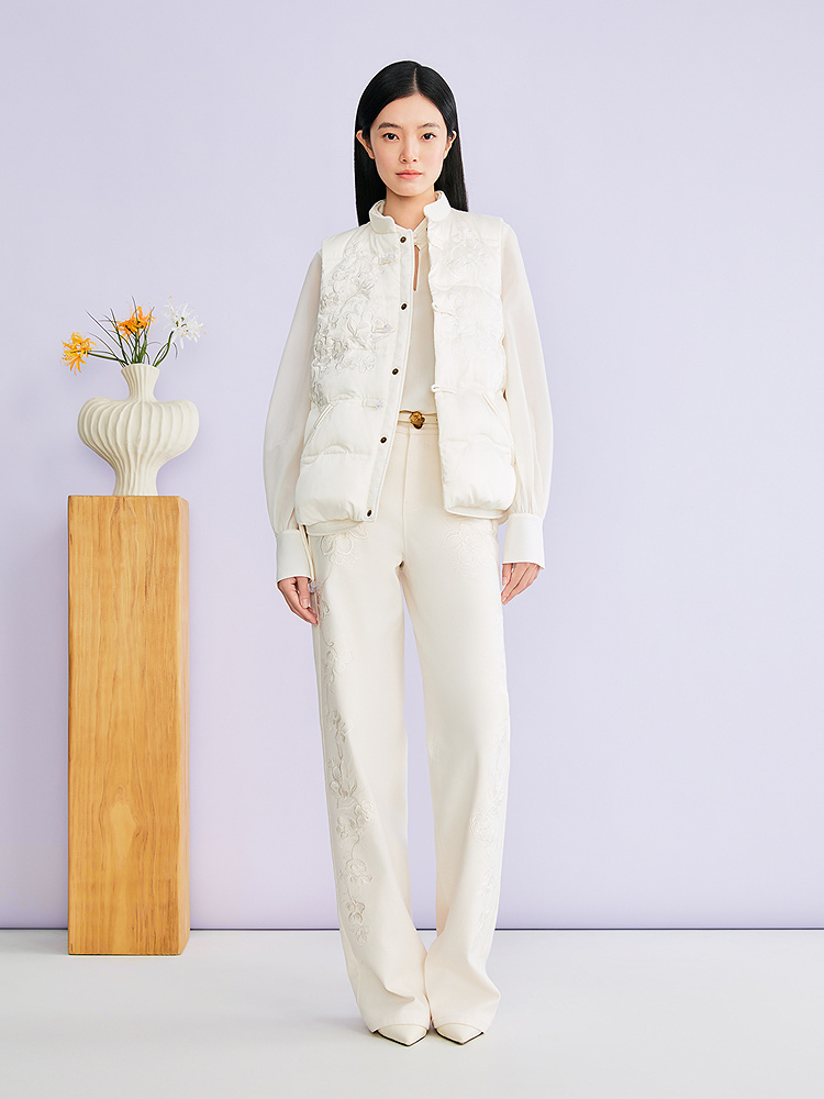 YINER音儿新品26年秋冬羽绒服马甲8236108318