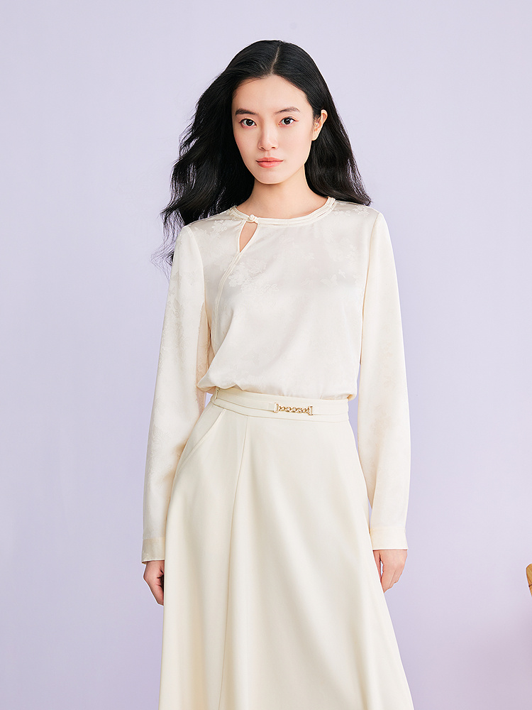 YINER音儿专选2026春季新款新中式重工盘扣圆领醋酸混纺衬衫上衣8C66170006