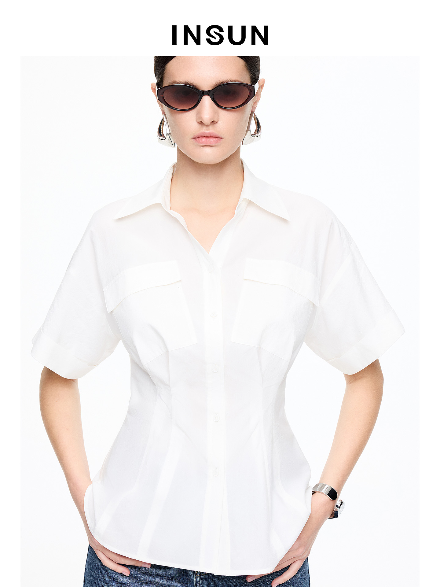 INSUN恩裳专选2026夏季V领百搭收腰100%棉衬衫9C66230010