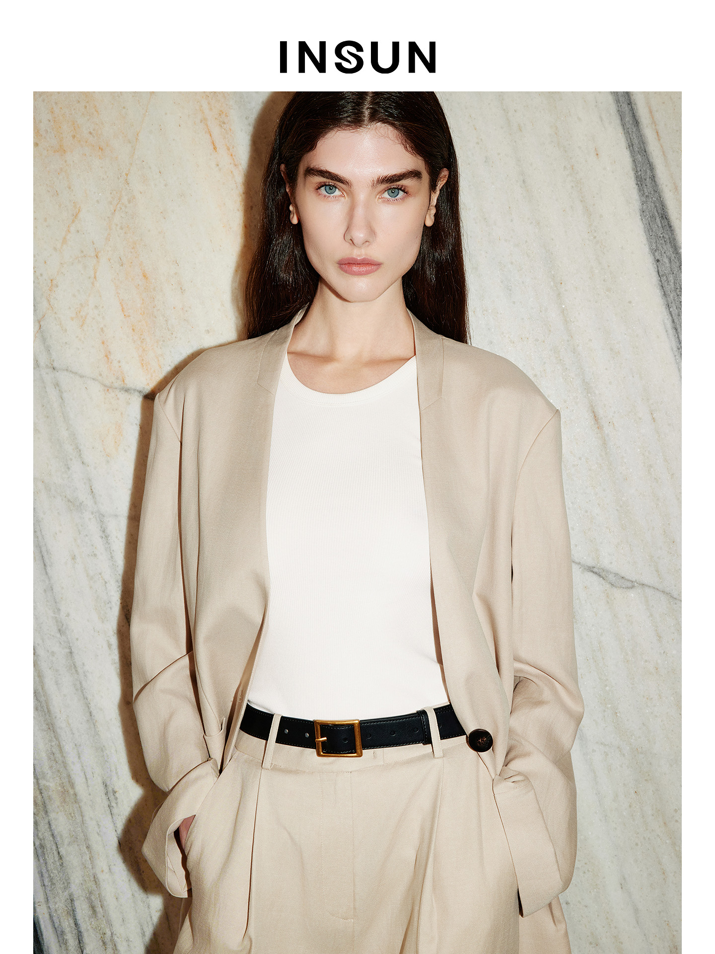 INSUN恩裳2026夏季高智感斜纹肌理设计莱赛尔西装外套9C36210290