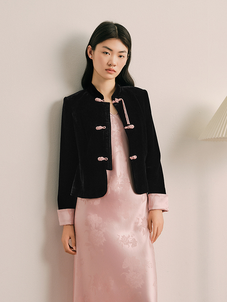 OBBLIGATO奥丽嘉朵2025秋季黑色新中式盘扣丝绒外套1C35310160