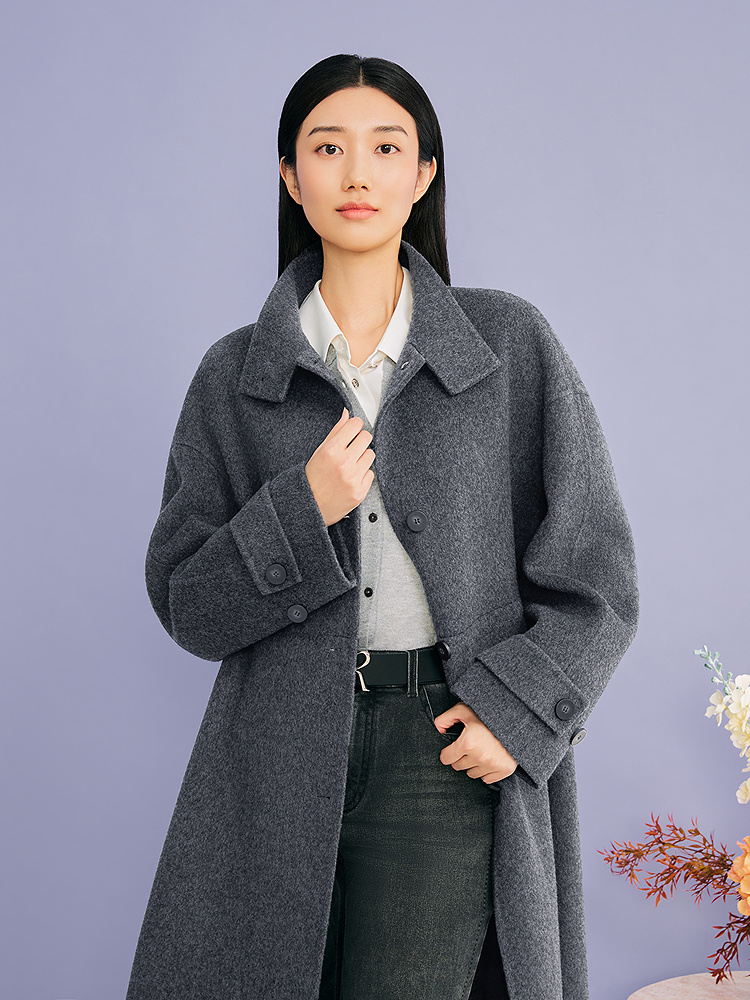 YINER音儿专选2026冬季新款都市高智感美利奴羊毛立领毛呢外套8C66580126