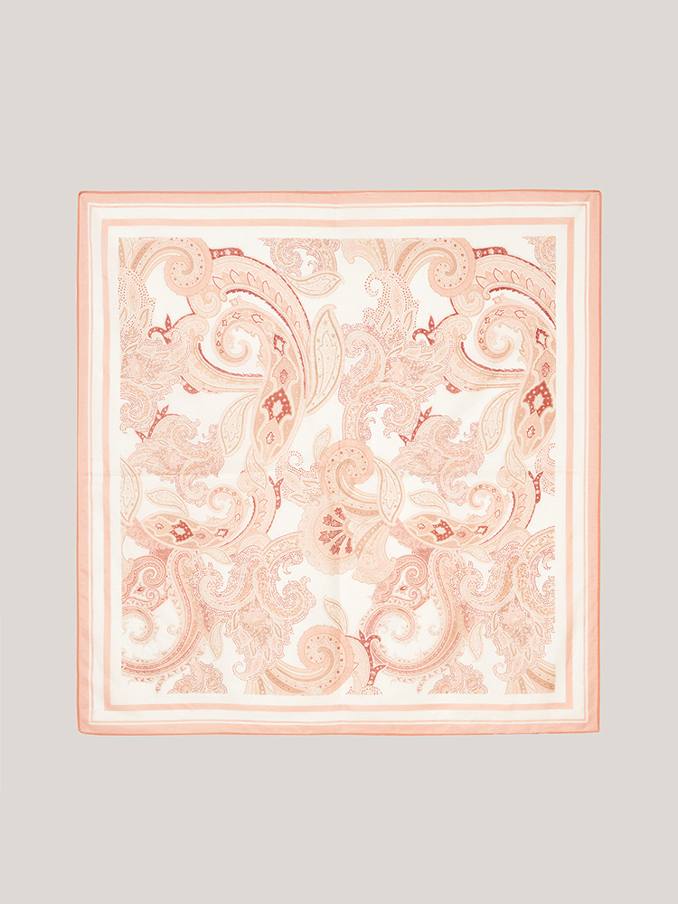 Goodland美地2026春季新款方巾LC36190010