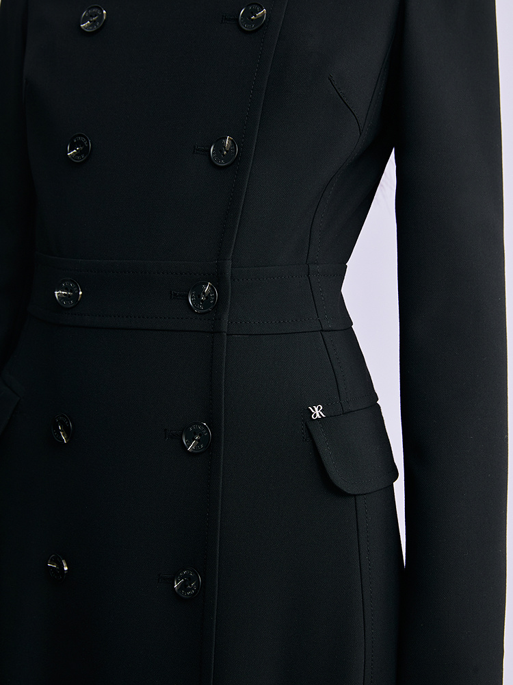 YINER音儿专选2026春季新款时尚赫本风廓形翻领双排扣收腰连衣裙8C66105136