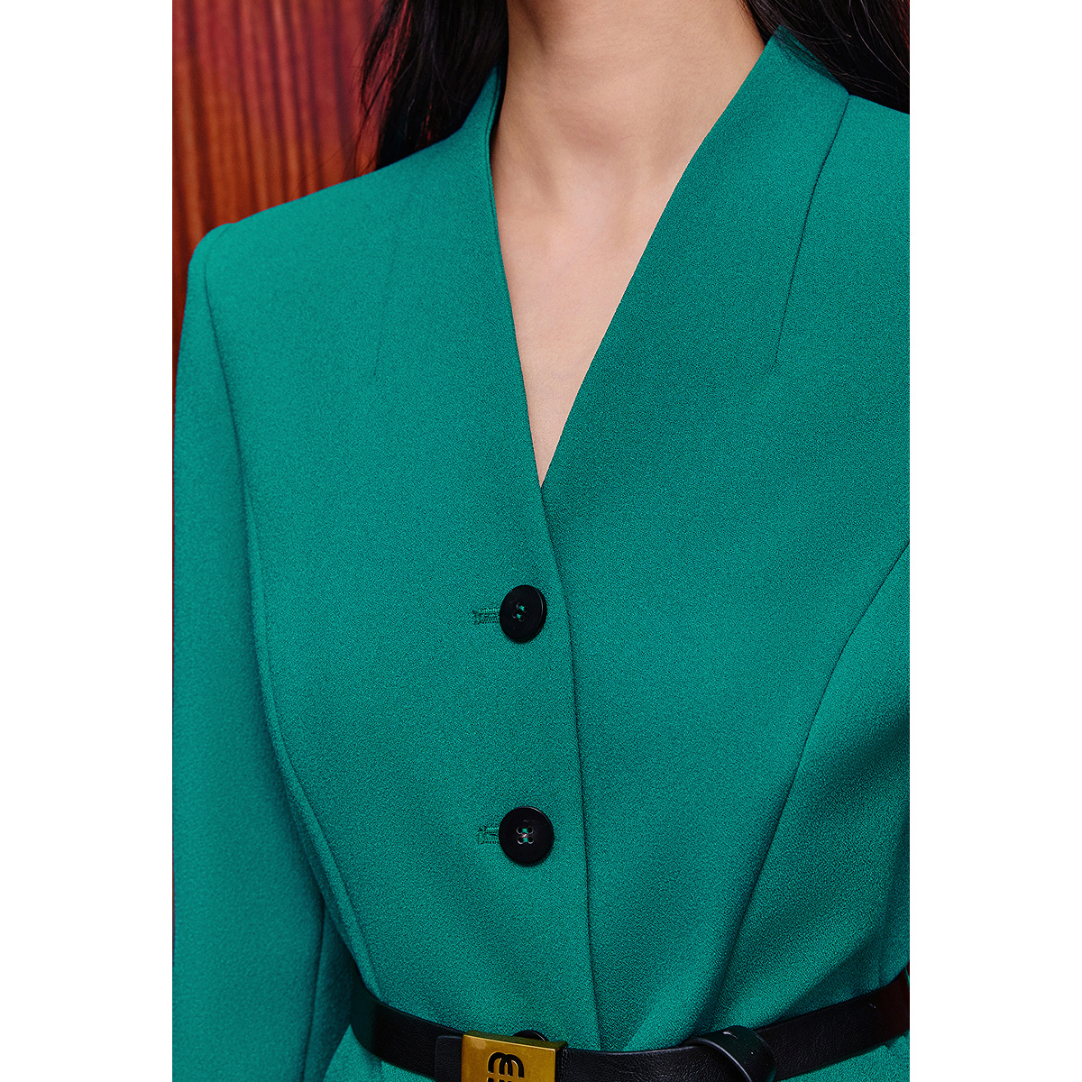 OBBLIGATO奥丽嘉朵2025秋冬季新品优雅气质v领腰带通勤百搭外套1C65510120