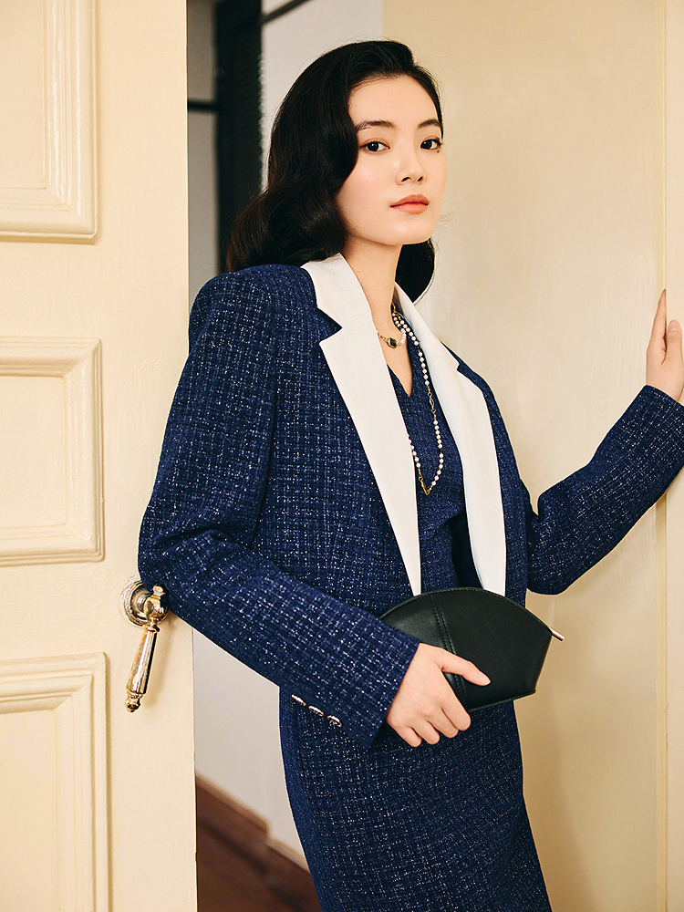 【1996系列】YINER音儿2026春季新款优雅V领羊毛混纺无袖连衣裙8236105070