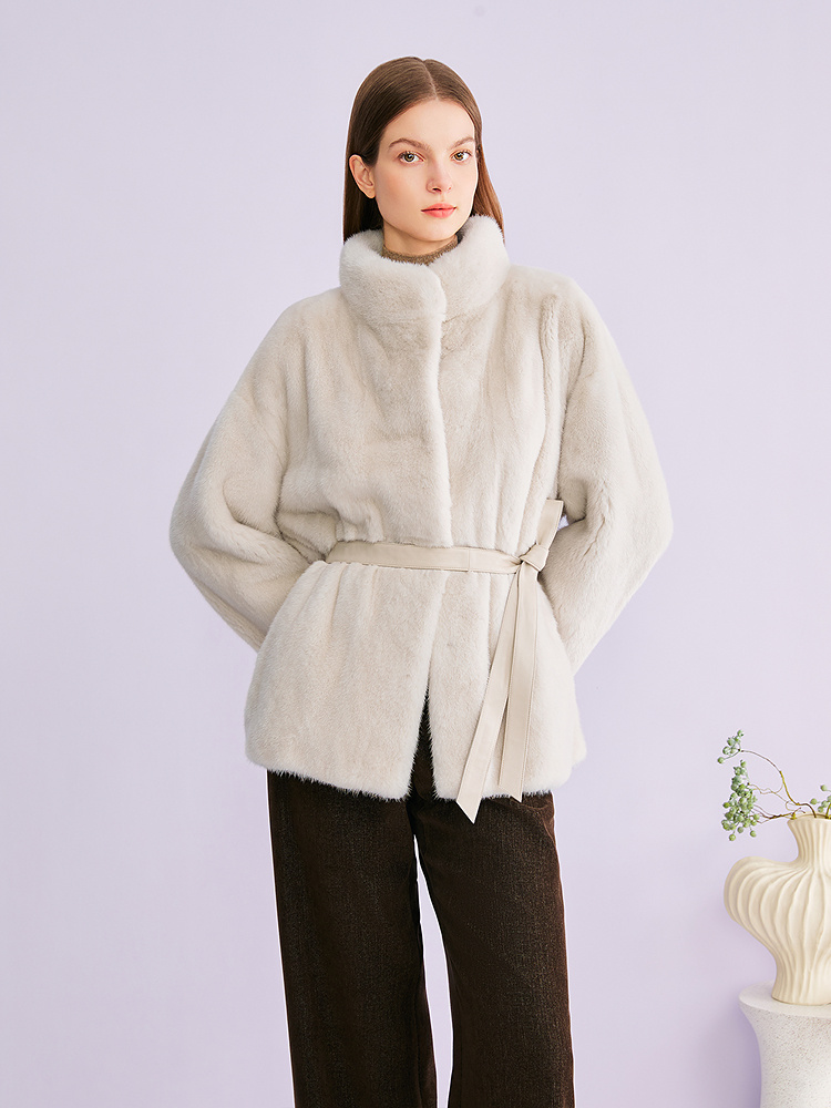 YINER音儿专选2026春季新款优雅立领进口天鹅绒水貂毛皮草外套8C66109166