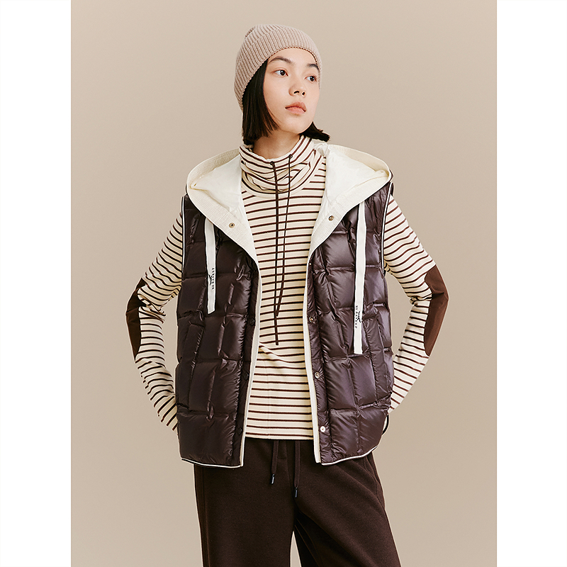 XII BASKET十二篮商场25冬新款90白鹅绒高填充保暖连帽马甲面包服7C35508370