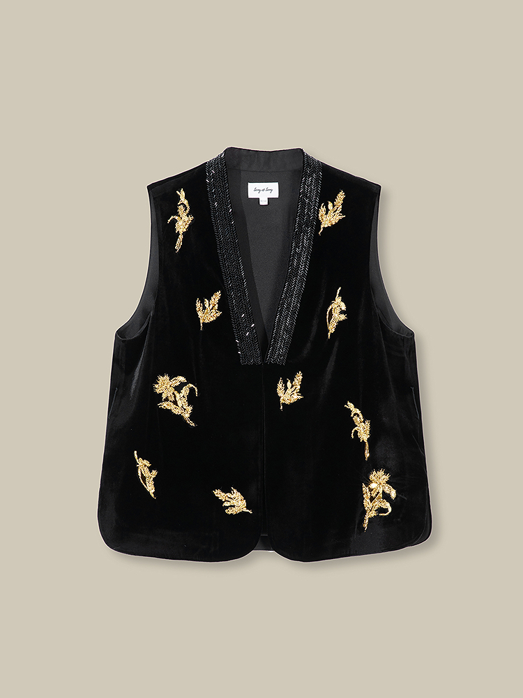 【金穗织墨】Song of Song歌中歌2026春季新款松弛感丝绒钉珠马甲5C36101200