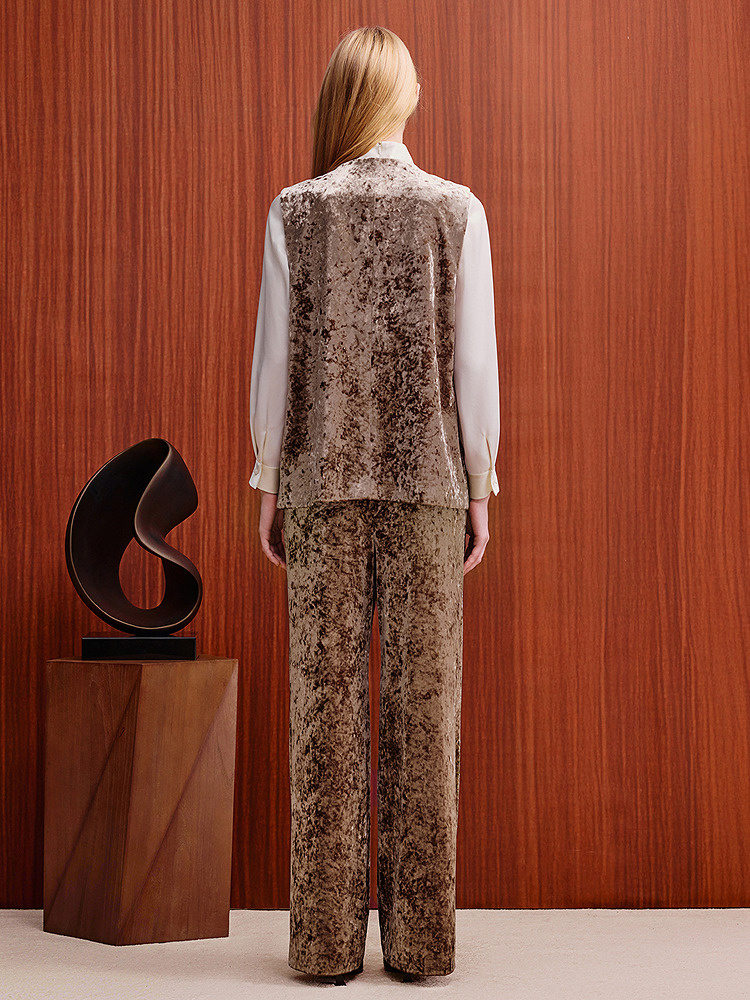 OBBLIGATO奥丽嘉朵2025冬季珠片钉珠钻石冰花丝绒新中式马甲1C35501010