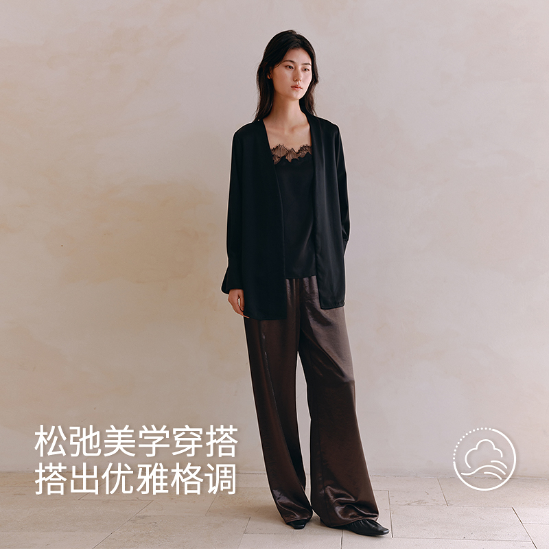 醋酸蕾丝刺绣背心8J35227090