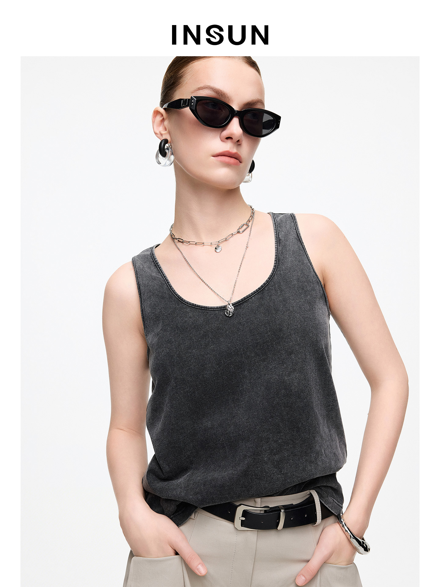 INSUN恩裳2026夏季休闲肌理感外穿100%棉牛仔背心9C36270190
